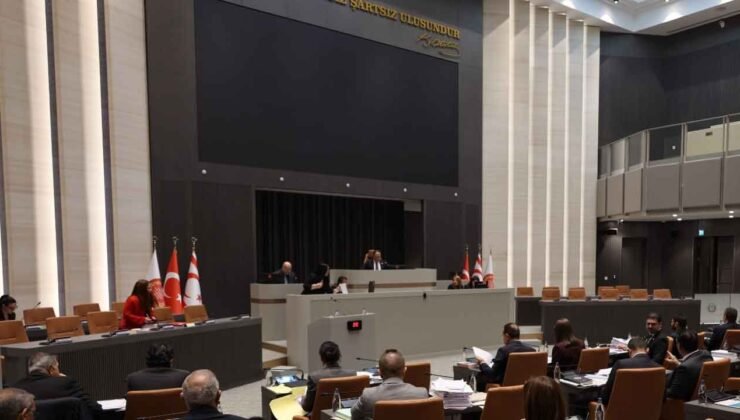 Meclis’te fiber optik protokolüne ilişkin dün başlayan görüşme devam ediyor